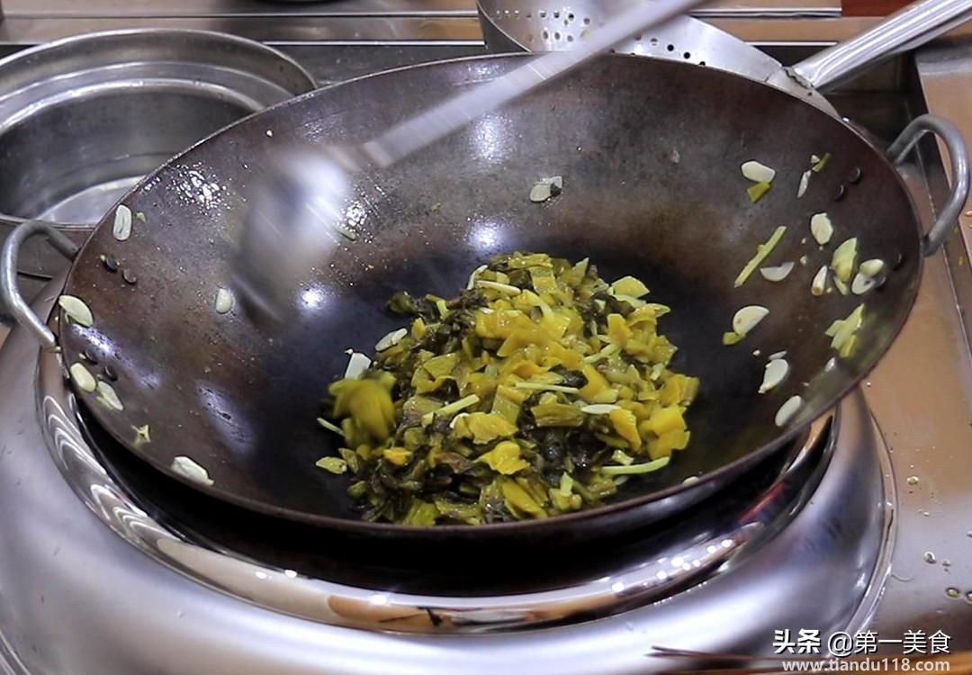 家常酸菜魚(yú)的做法（家常酸菜魚(yú)怎么做）(圖9)